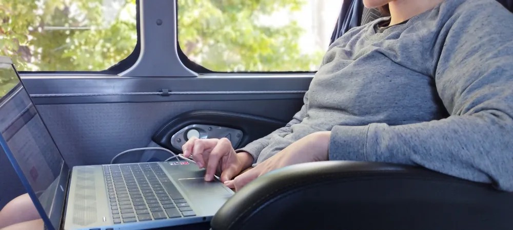 internet_satelital_bus